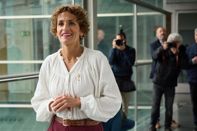 Archivo - La presidenta del Gobierno de Navarra, María Chivite.
