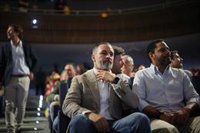 Abascal advierte al PP de que Vox volverá a romper los gobiernos autonómicos si les ponen "zancadillas o trampas"