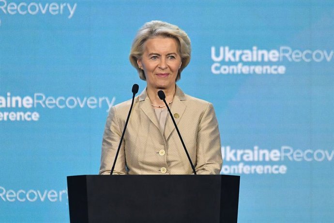 25 de junho de 2026: Gdansk, 25/06/2026. Conferência pela Reconstrução da Ucrânia. À esquerda: Ursula von der Leyen. Foto: Lukasz Dejnarowicz / FORUM Ukraine Recovery Conference 2026