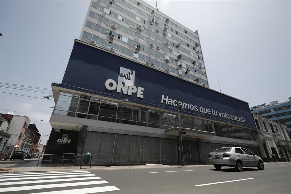 Archivo - Sede principal de la ONPE en el centro de Lima (archivo)