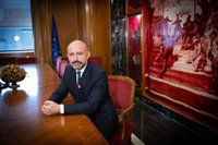 El PP cree que la imputación de Sánchez "puede llegar" y necesita "resortes del Estado" como el aforamiento