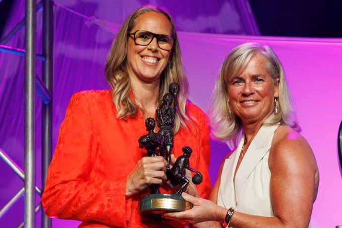 Amaya Valdemoro ingresa en el Hall of Fame de la WNBA