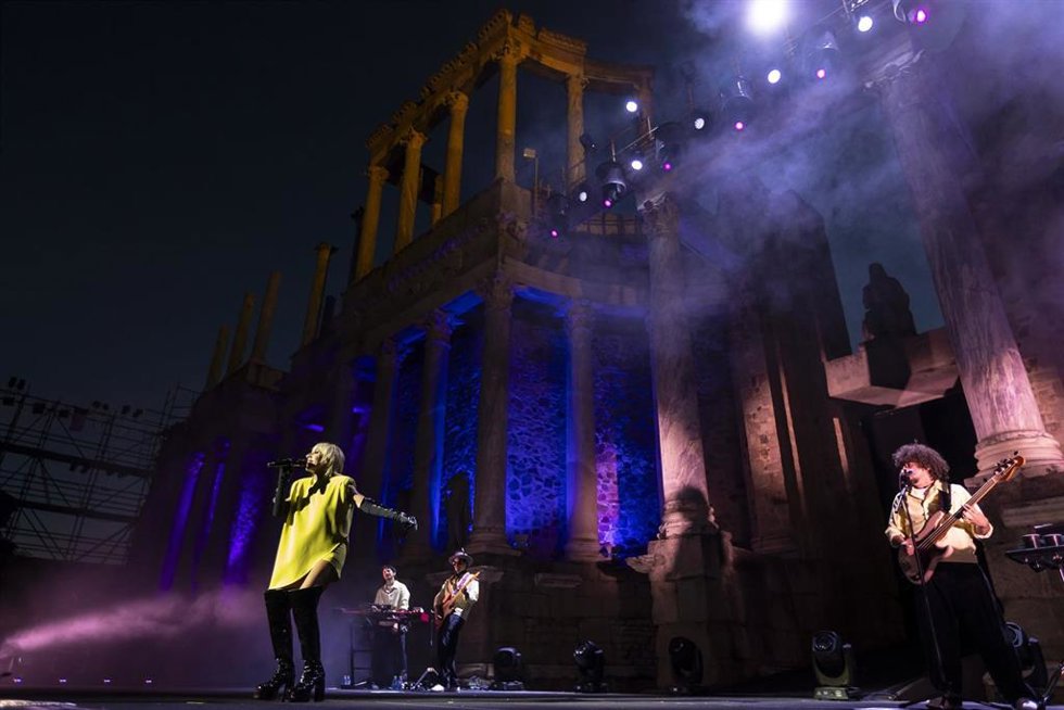 Actuación de Ana Torroja en el Teatro Romano de Mérida, dentro del Stone & Music Festival, a 27 de junio de 2026.