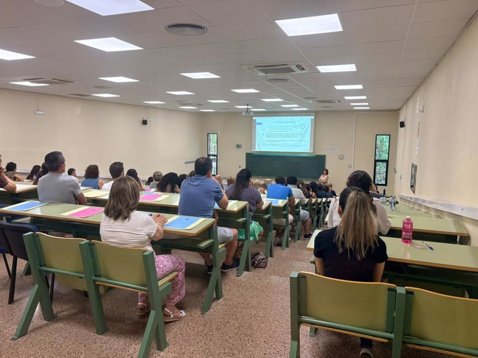 Un Total De 7.684 Aspirantes Participaron Hoy En Las Pruebas Selectivas Para El Acceso Al Cuerpo Administrativo De La Administración Pública Regional