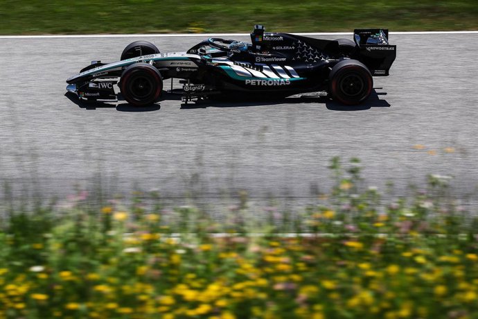 63 RUSSELL George (gbr), Equipe Mercedes AMG F1 W17, ação durante o Grande Prêmio da Áustria de Fórmula 1 de 2026, 8ª etapa do Campeonato Mundial de Fórmula 1 de 2026, de 26 a 28 de junho de 2026, no Red Bull Ring, em Spielberg, Áustria — Foto: Eric Alons