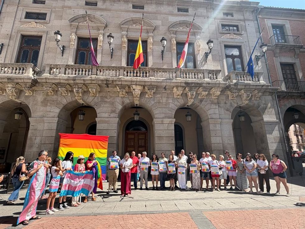 El Ayuntamiento de Ávila celebra el Día del Orgullo con un manifiesto y una campaña de sensibilización