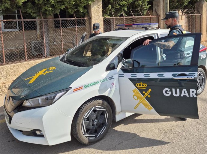 La Guardia Civil detiene en Artà a dos jóvenes que fueron sorprendidos con droga para su venta.