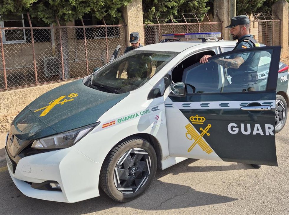 La Guardia Civil detiene en Artà a dos jóvenes que fueron sorprendidos con droga para su venta.