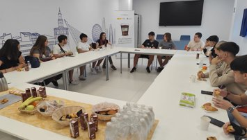 Es Andalucía - Sevilla