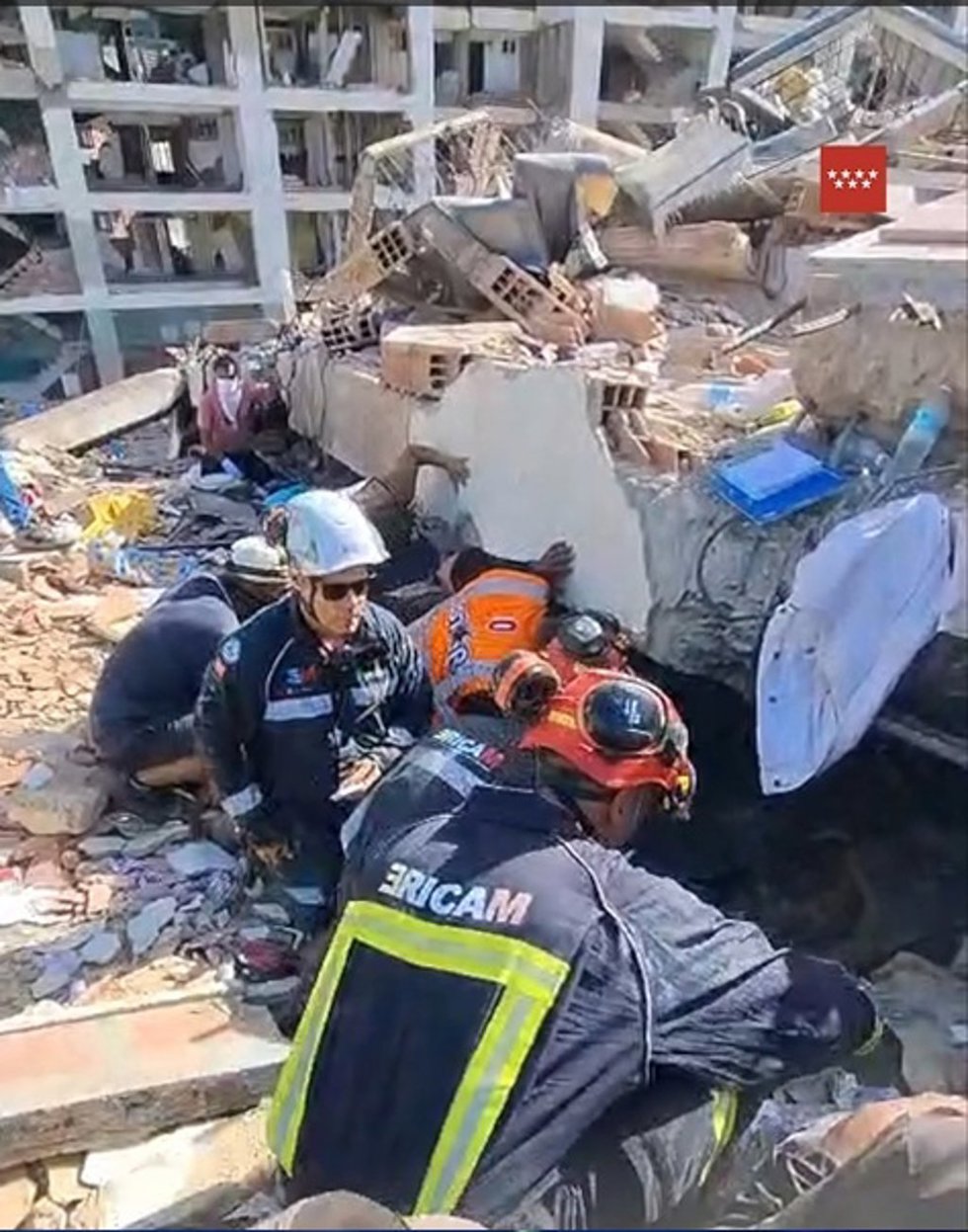 El Equipo de Emergencia y Respuesta Inmediata de la Comunidad de Madrid (ERICAM) trabaja en los terremotos de Venezuela