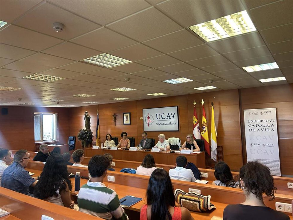 Un momento de la inauguración de la jornada.