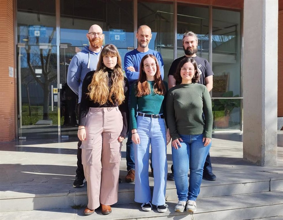 Foto de familia del equipo investigador de la Pablo de Olavide responsable del estudio