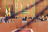 Moreno aboga por "ralentizar" el Pacto Verde Europeo: "Rechazaremos todo acuerdo comercial que dañe" al campo andaluz