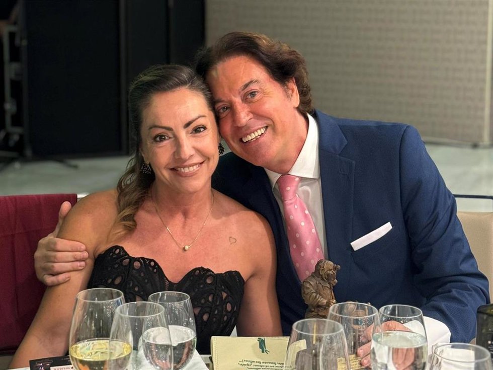 Pipi Estrada y su nueva novia, Lolita