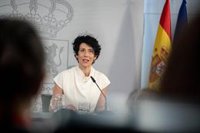 El Gobierno defiende la 'ley de nietos' por justicia y ve a Feijóo "desesperado": "Huele una derrota electoral"