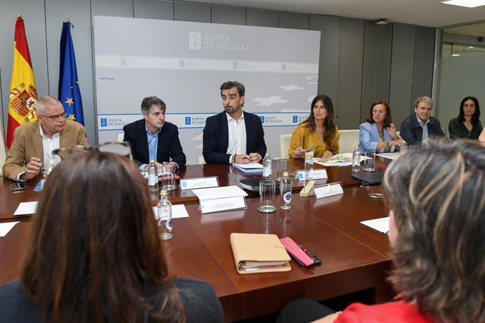 Reunión entre Xunta, Diputaciones y representantes municipales tras las riadas