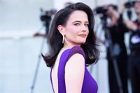Eva Green, hospitalizada tras un accidente en el set de Miércoles