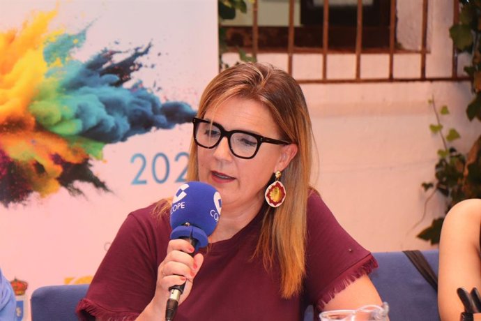 La profesora del Centro Universitario San Isidoro y directora del taller 'Infancias digitales: el precio oculto del brillo. Impacto neurocognitivo y socioemocional del uso temprano de pantallas' en el curso de verano de la UPO en Carmona