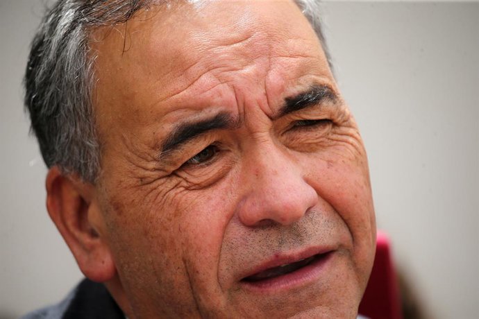 Santiago, 8 de enero de 2024   Comision de Educacion del Senado, se reunen con el Presidente de la Republica, y el ministro de educacion para abordar el cumplimiento del acuerdo Gobierno – Congreso Nacional para la pausa activa de los traspasos a los