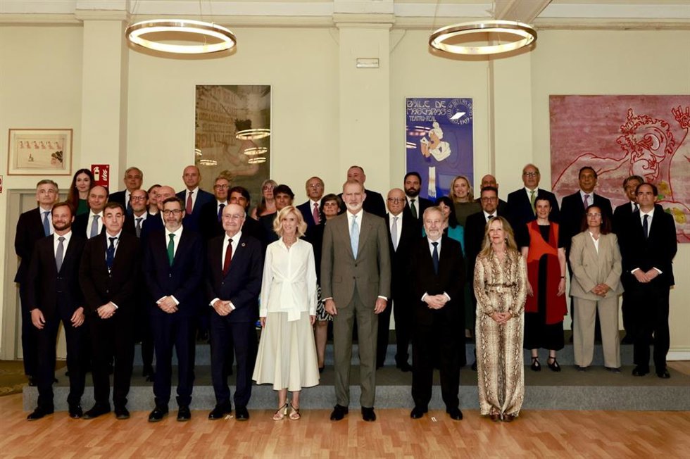 Su Majestad el Rey con el patronato de la Fundación Cotec
