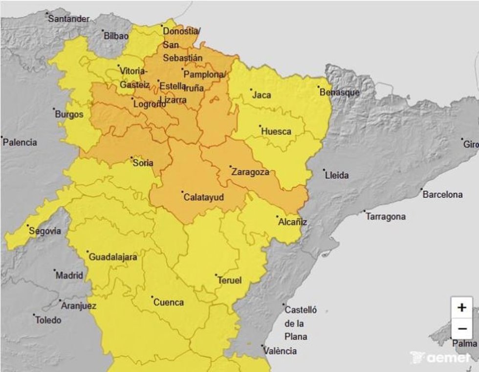 Mapa con los avisos por lluvia y tormentas para este domingo en Aragón y regiones vecinas.