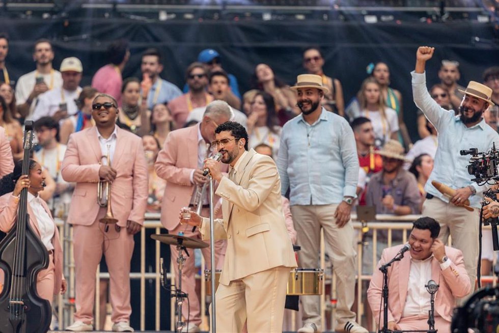 El cantante Bad Bunny actúa durante su último concierto, en el Riyadh Air Metropolitano, a 15 de junio de 2026, en Madrid (España). El artista puertorriqueño ha ofrecido en la capital diez conciertos entre el 30 de mayo y el 15 de junio dentro de su gira