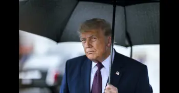 Trump insistix a celebrar una reunió amb l'Iran hui dimarts a Qatar malgrat la negativa de Teheran