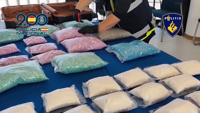 A Polícia desmantelou uma rede que introduzia drogas sintéticas em Ibiza a partir da Holanda
