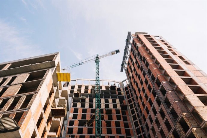 Edificio en construcción (archivo)