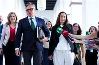 Vox, al inicio de la segunda sesión del debate de investidura de Moreno: "Estamos trabajando mucho para un buen acuerdo"
