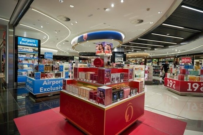 Archivo - Tienda de World Duty Free.