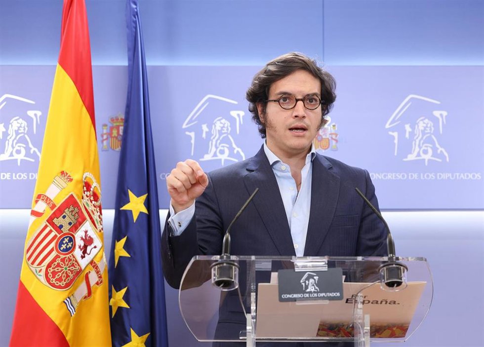 Archivo - José María Figaredo, en una rueda de prensa en el Congreso 