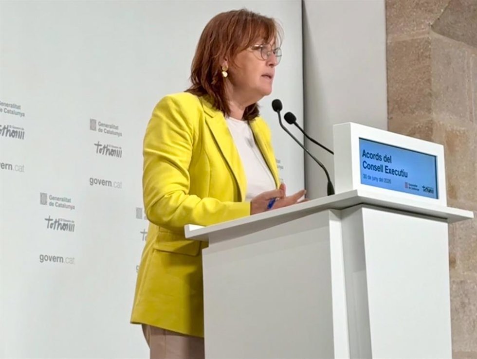 La portavoz del Govern y consellera de Territorio de la Generalitat, Sílvia Paneque, en rueda de prensa.