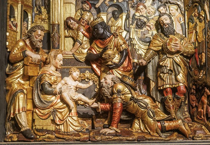Restauración del retablo y el relicario de la capilla de la Adoración de los Reyes en 'La Redonda' por parte de Fundación UNIR
