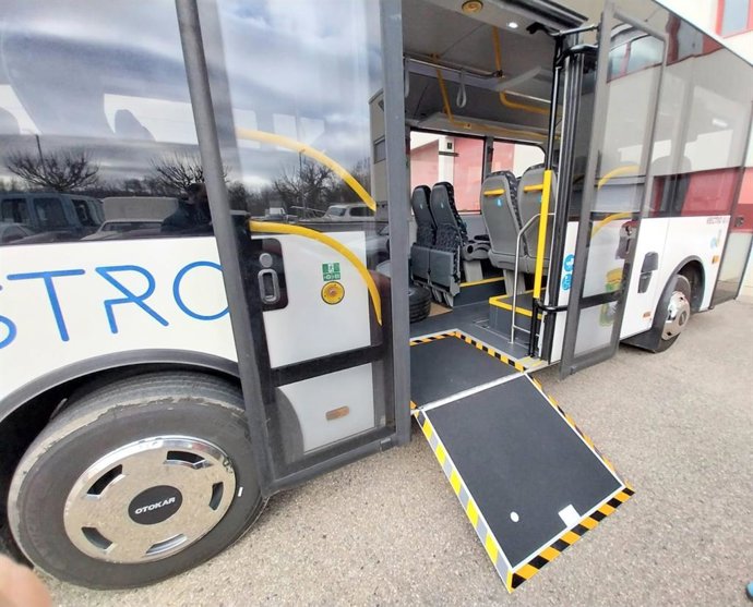Se unifican horarios y recorridos en el autobús urbano, se incorporan nuevas paradas en Plaza Julieta y calle José María Escrivá y se recupera la parada junto al Sancho Ramírez.