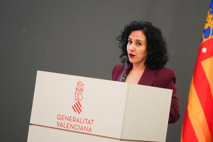 Archivo - Arxive - La consellera de Serveis Socials, Família i Infància, Elena Albalat (imatge d'arxiu)