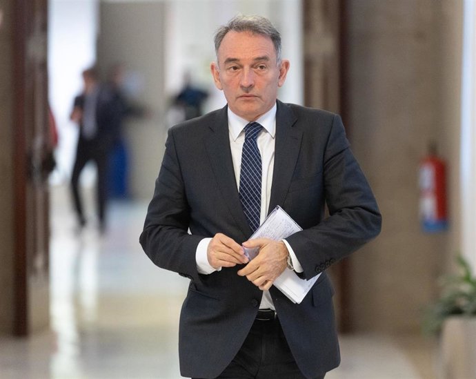 Archivo - El portavoz adjunto y diputado de Sumar en el Congreso, Enrique Santiago 
