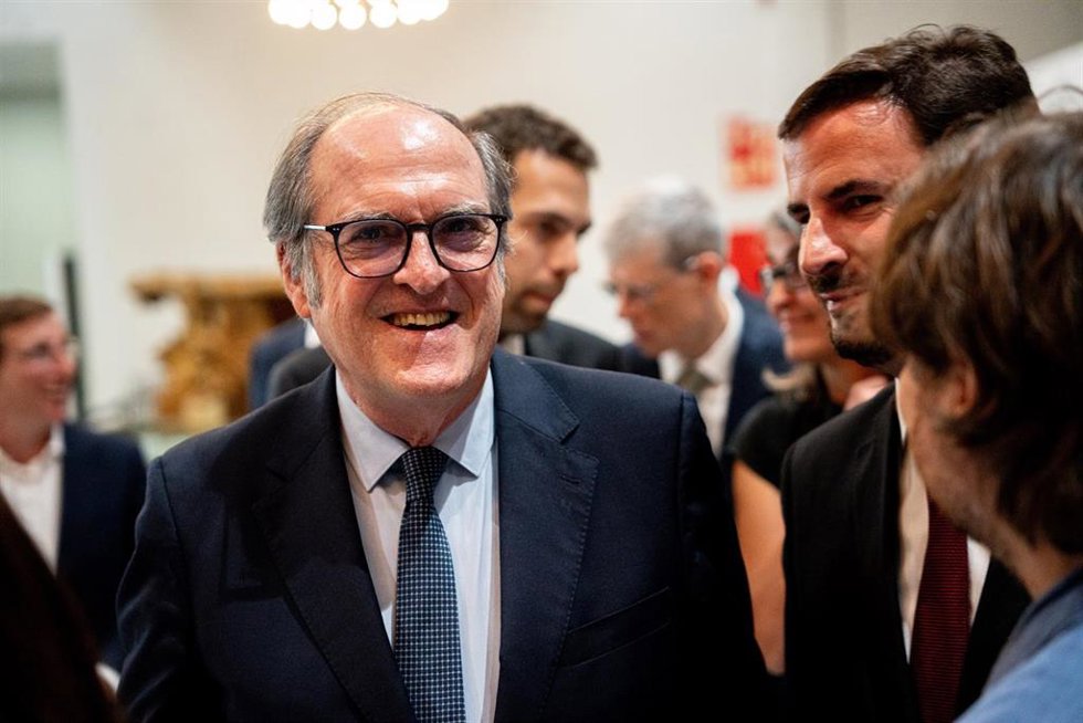 Archivo - El Defensor del Pueblo, Ángel Gabilondo, durante la Lectura Continuada del Quijote en su XXX edición, en el Círculo de Bellas Artes, a 23 de abril de 2026, en Madrid (España). A lo largo de cerca de cuarenta horas ininterrumpidas, el Círculo se 