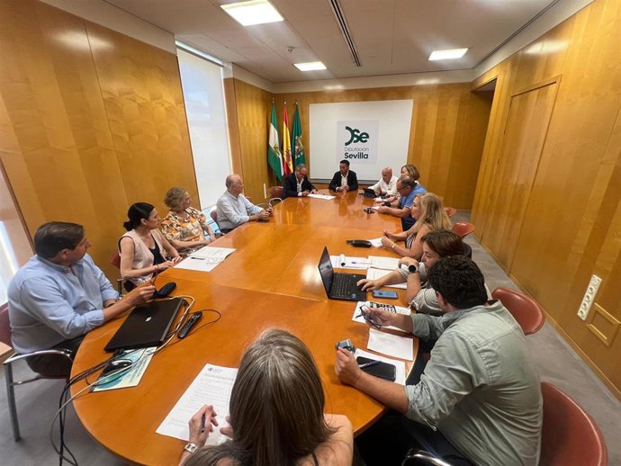 Reunión entre el Consorcio de Prevención, Extinción de Incendios y Salvamento de la Provincia de Sevilla y el Ayuntamiento de Morón de la Frontera (Sevilla)