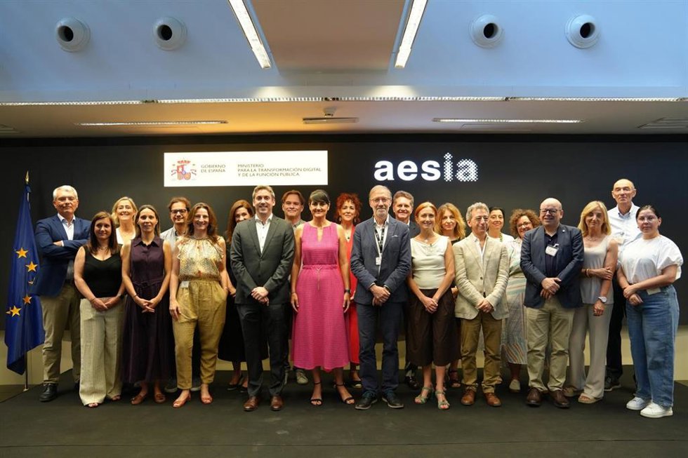 Reunión del Comité Asesor del Laboratorio de Ideas de la Agencia Española de Supervisión de la Inteligencia Artificial (AESIA).