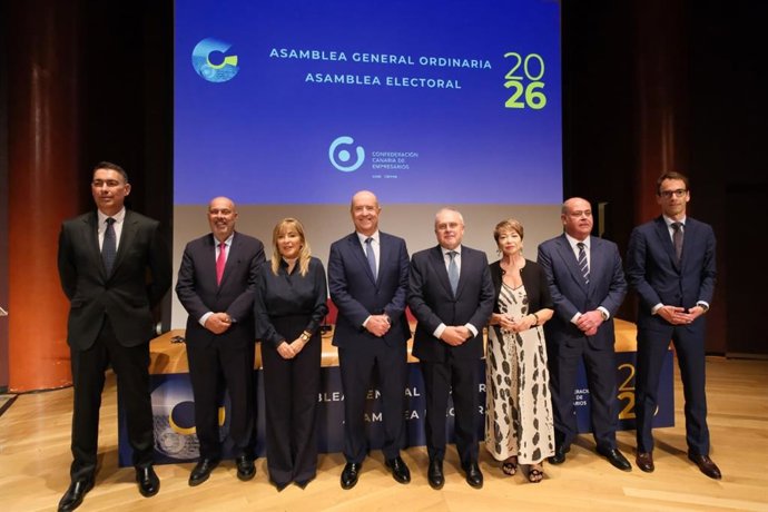 Pedro Ortega, reelegido presidente de la Confederación Canaria de Empresarios por unanimidad