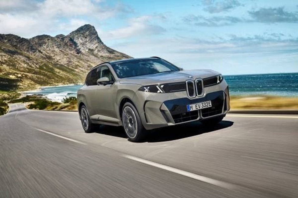 BMW renueva el X5 con una primera versión 100% eléctrica y una oferta multitecnológica