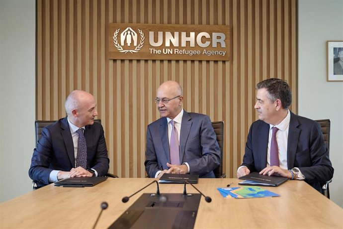 Inditex y ACNUR refuerzan su alianza para mejorar la seguridad y la resiliencia climática en los campos de refugiados rohingya en Bangladesh