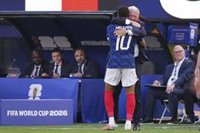 Deschamps: "El gesto de Mbappé me ha emocionado"