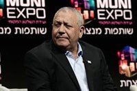 El exjefe del Estado Mayor israelí Gadi Eisenkot lanza su campaña para reemplazar a Netanyahu como primer ministro
