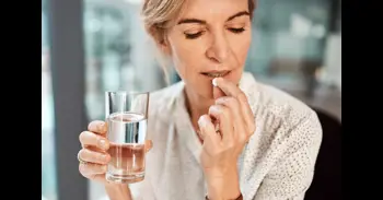 Ni paracetamol ni ibuprofeno: un nuevo estudio apunta al potencial de la melatonina para aliviar el dolor crónico