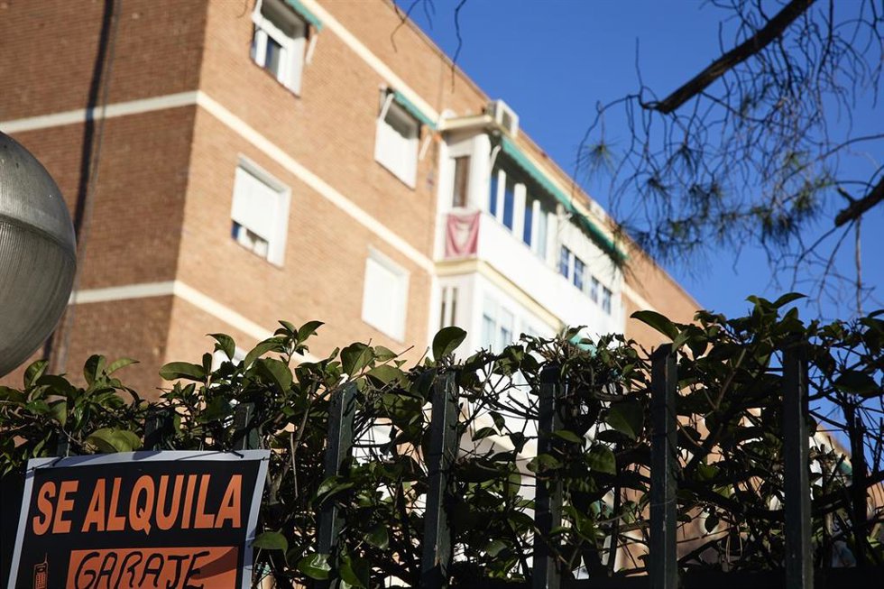 Archivo - El alquiler en España cierra el trimestre con una subida interanual del 4,2% y marca máximos, según Idealista.