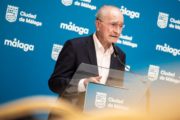 El alcalde de Málaga, Francisco de la Torre, en rueda de prensa