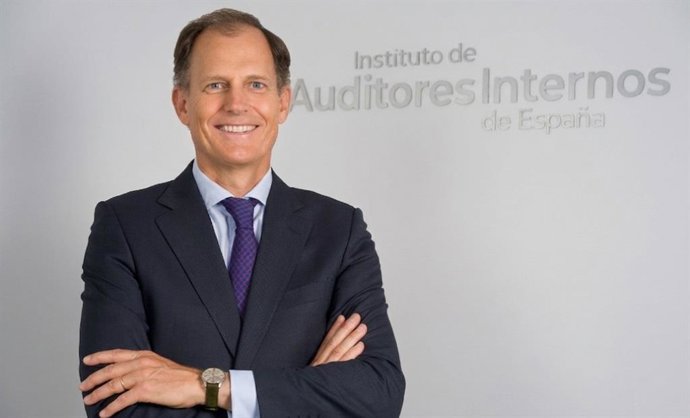 Manuel de Alzúa, nuevo presidente del Instituto de Auditores Internos de España