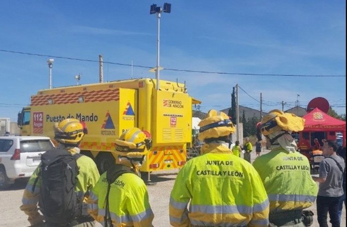CyL envía efectivos para apoyar en la extinción del incendio de Leciñena (Zaragoza)